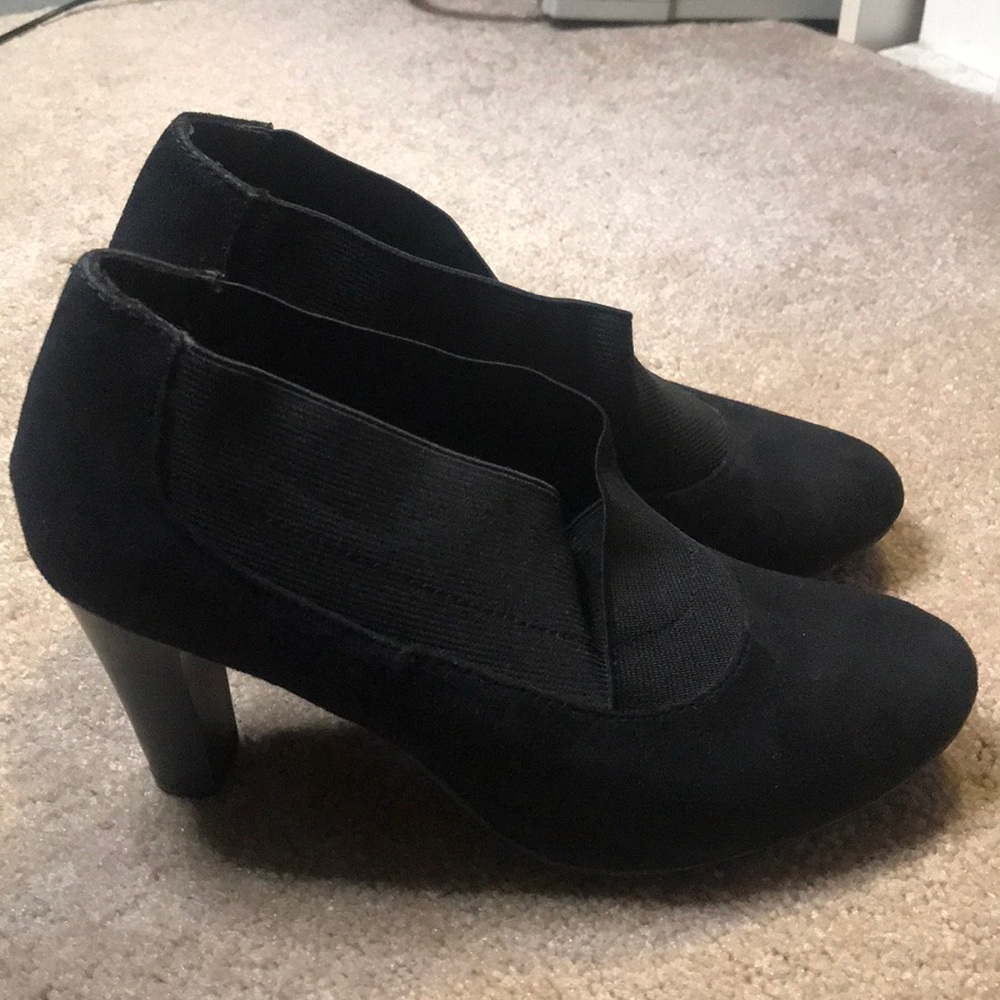 Black heels